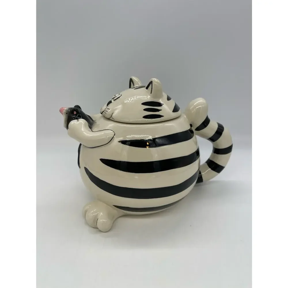 Pier 1 Cat w/ Mouse Teapot Black & White